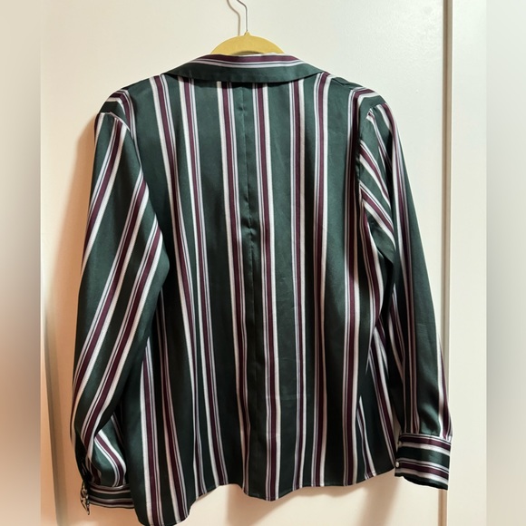 Alexis button down blouse - Picture 2 of 3